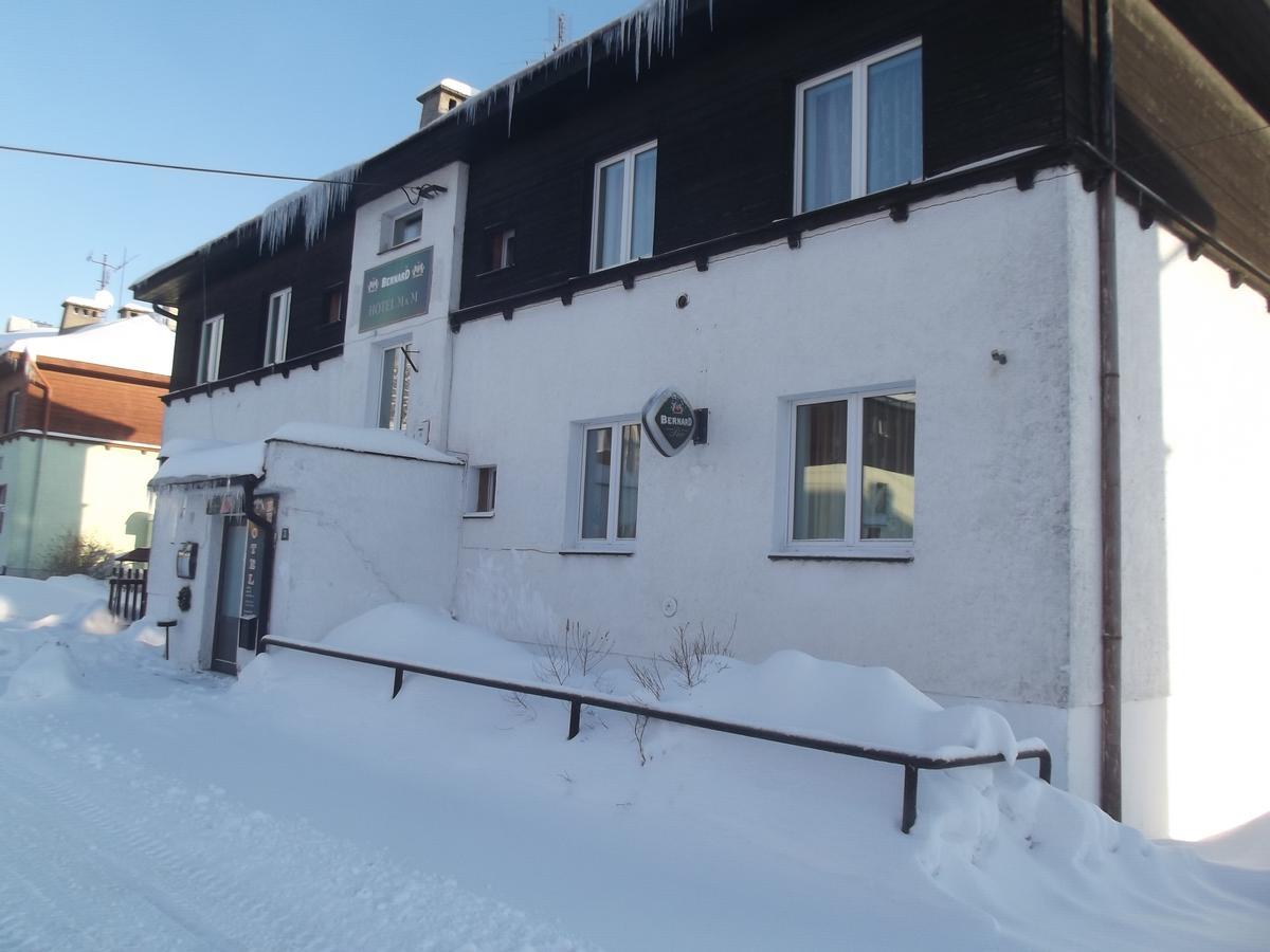 Hotel - Penzion M&M Jáchymov Zewnętrze zdjęcie